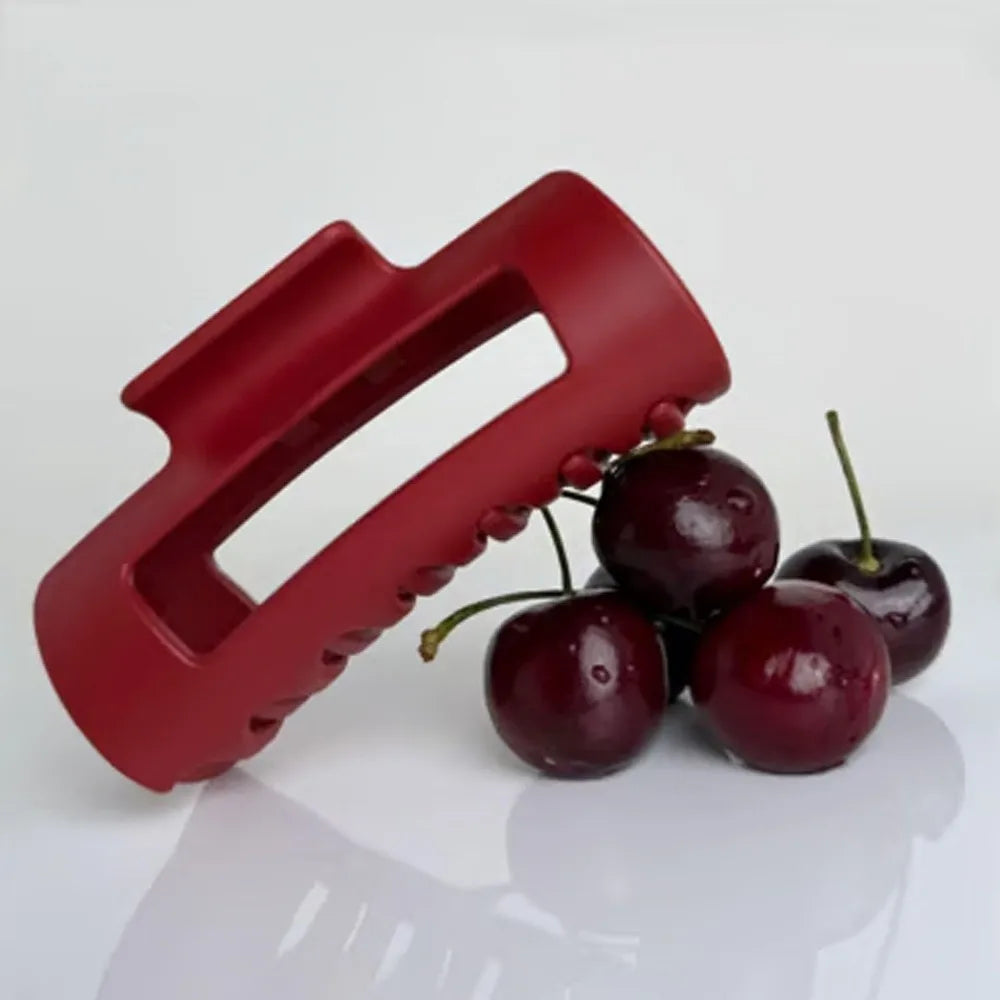 Chic and Flexible Claw Clip™